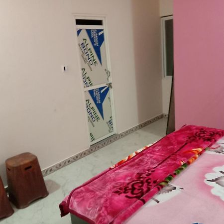 אויאיין Shanti Guest House מראה חיצוני תמונה