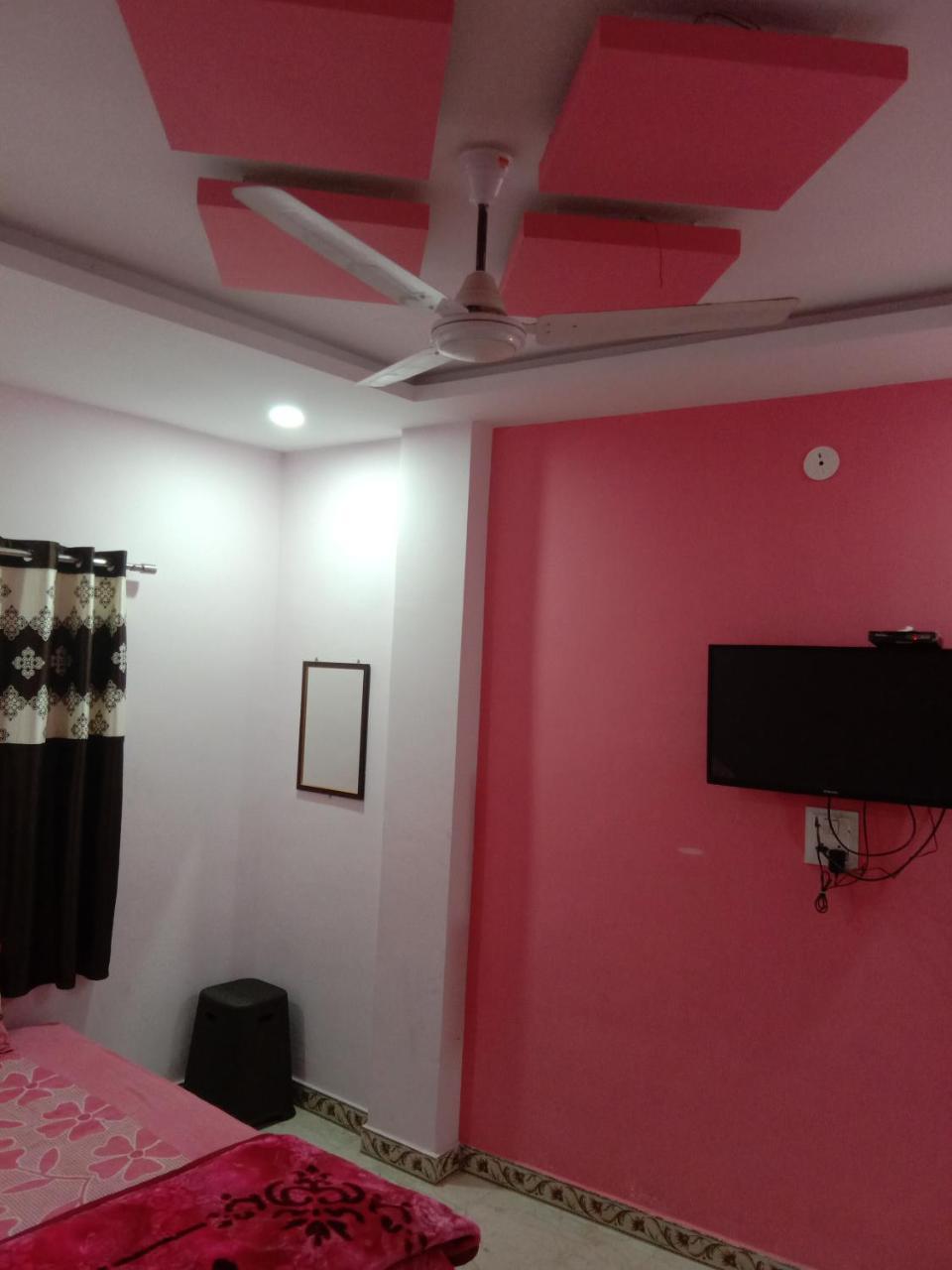 אויאיין Shanti Guest House מראה חיצוני תמונה